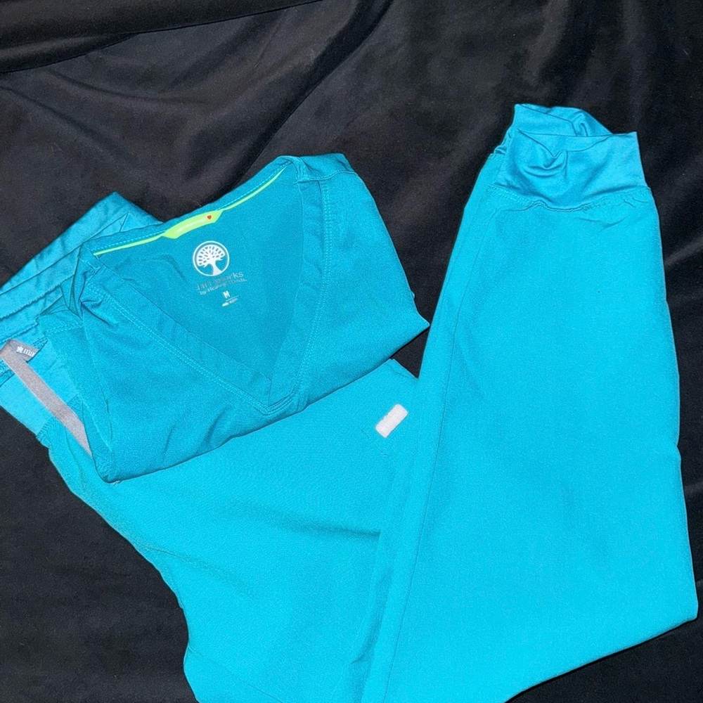 Healing hands by Maevn teal Scrub Set